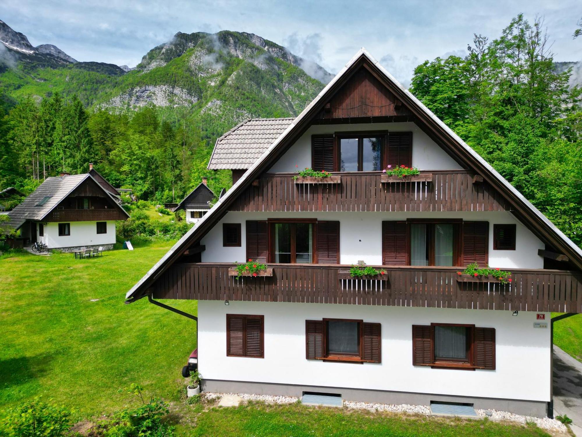 Sobe In Apartmaji Pri Ukcu Bohinj Exteriér fotografie